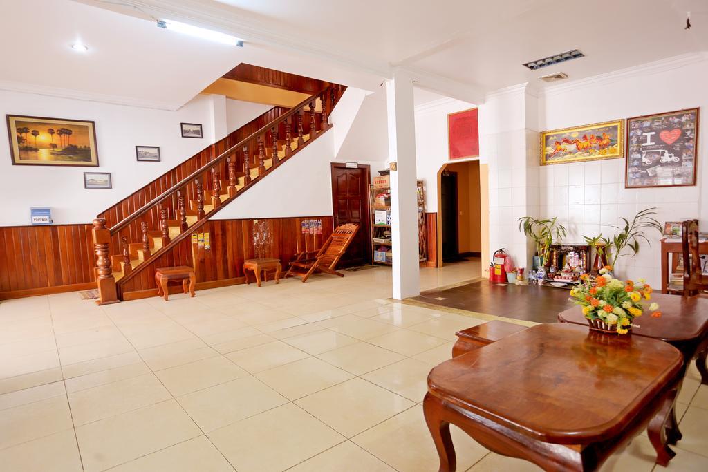 Hang Tep Hostel Сіємреап Екстер'єр фото